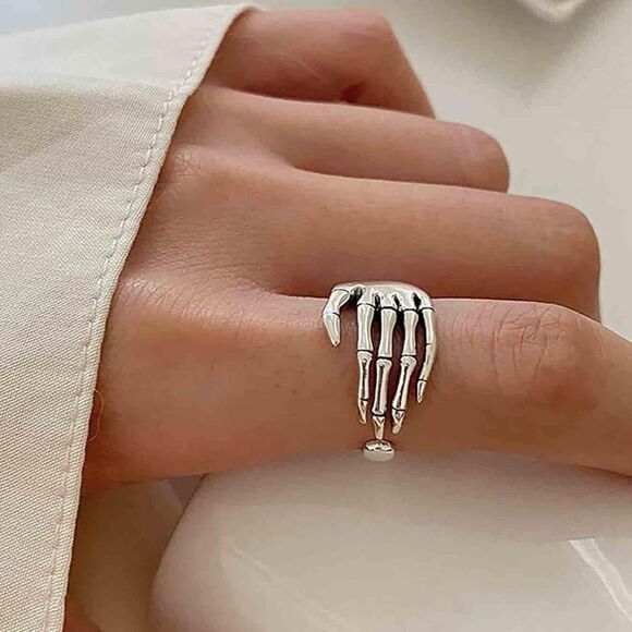 Sterling Silver Skull Punk Ring - Picture 1 of 6